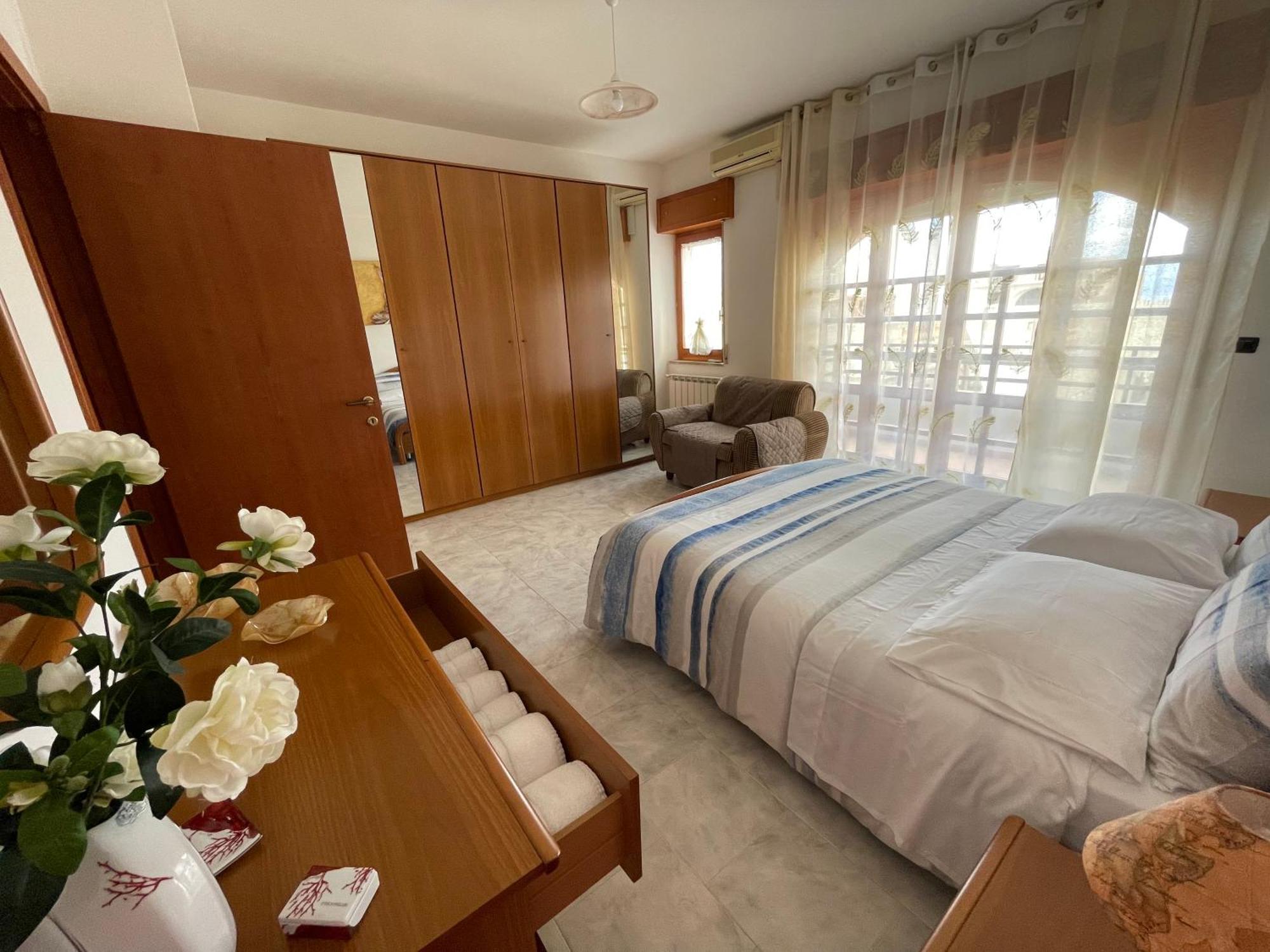 Vistamare Apartments Reggio di Calabria Zewnętrze zdjęcie